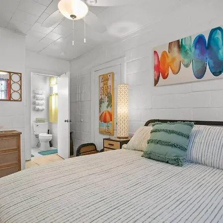 Island Time 1Br Waterfront Apt With View Of The Bay